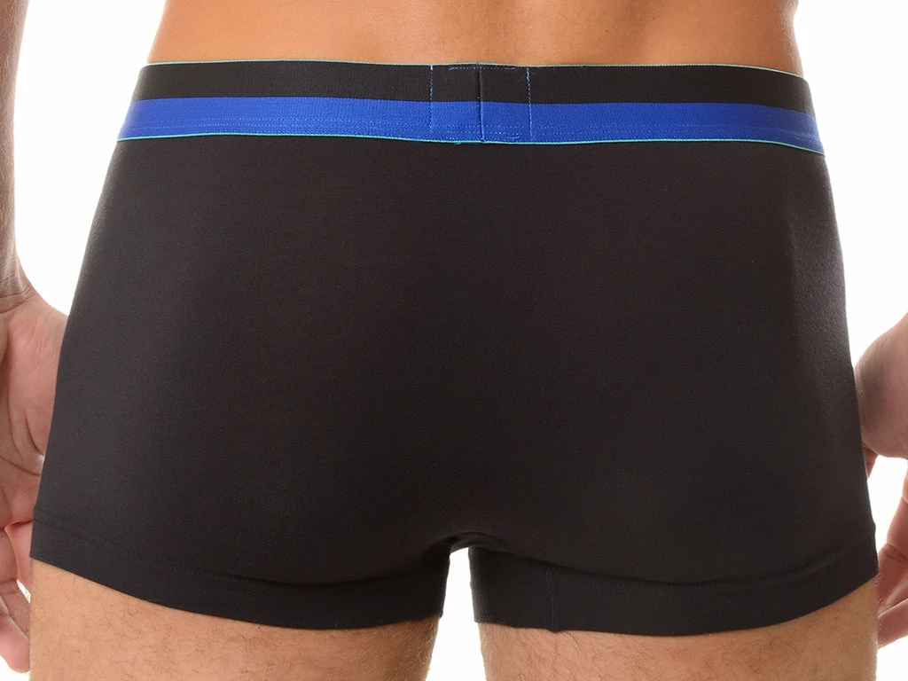 2xist 2X004533 Barcode No Show Trunk 4 2xist 2X004533 Barcode No Show Trunk