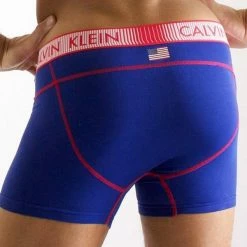 Calvin Klein 6438425 Limited Edition Countries Trunk