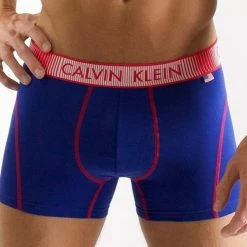 Calvin Klein 6438425 Limited Edition Countries Trunk
