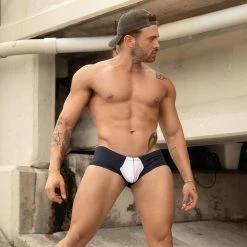 Feel FEG023 Soft Trunk What's New