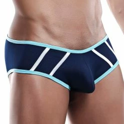 Mensuas MNH028 Brief